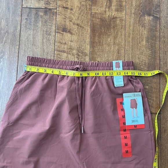 NWT Mondetta Mahogany Color  Active Skirt Size M side Pockets - Picture 14 of 15